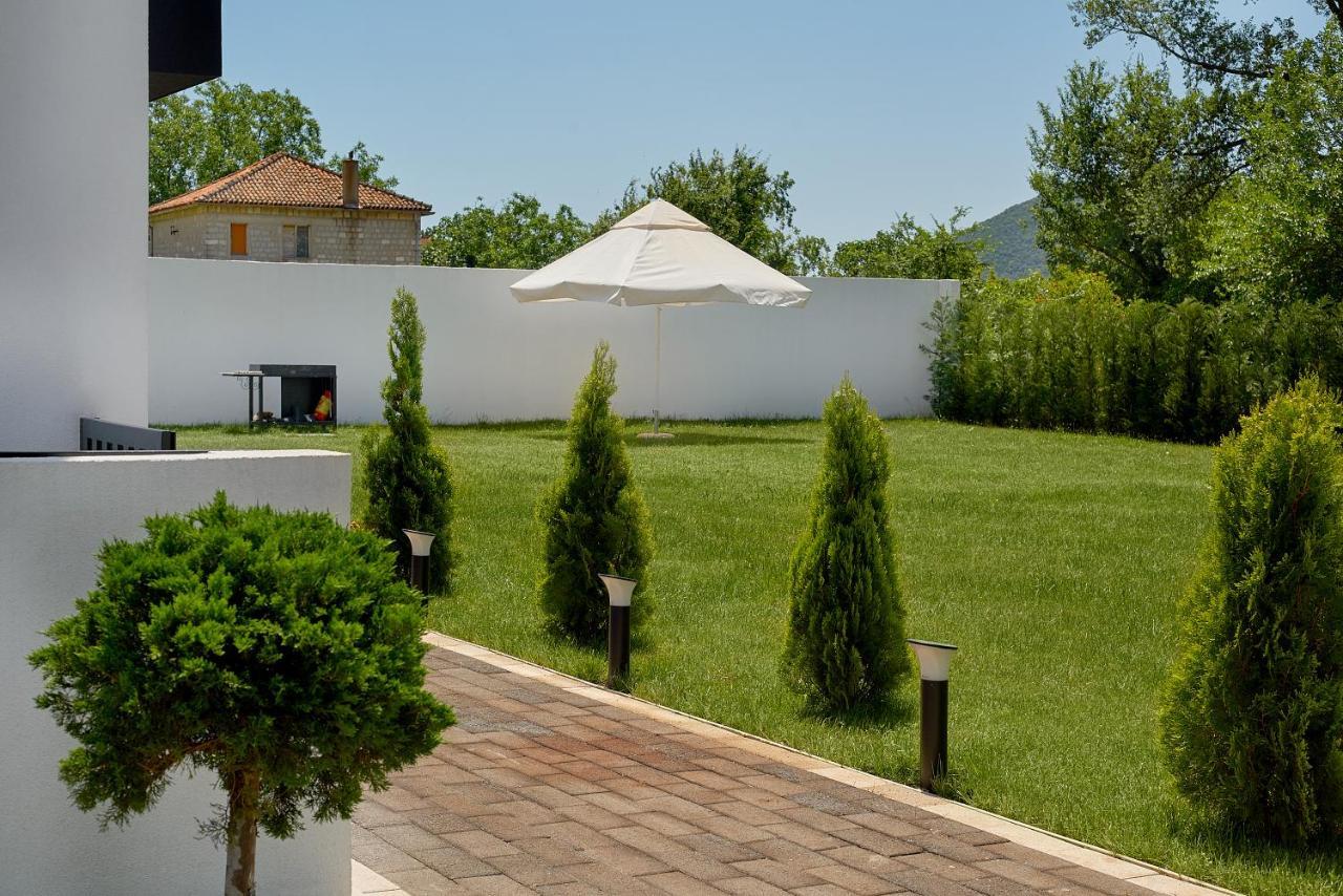 Georgiy Lux Apartments Lastva Grbaljska Екстериор снимка